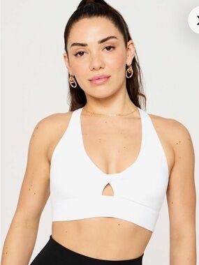 Fabletics Oasis Twist-Front Sports Bra XS